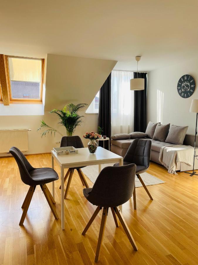Vic Apartment Вена Экстерьер фото